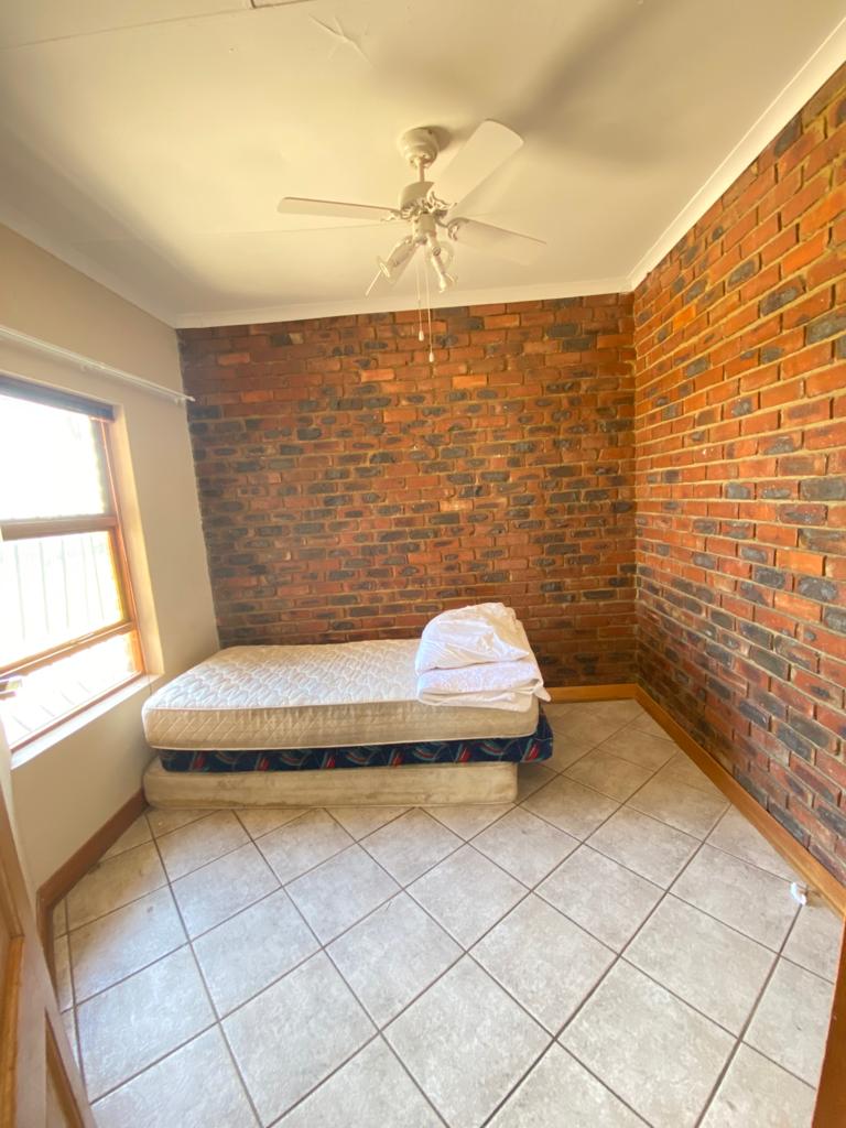 8 Bedroom Property for Sale in Parys Free State